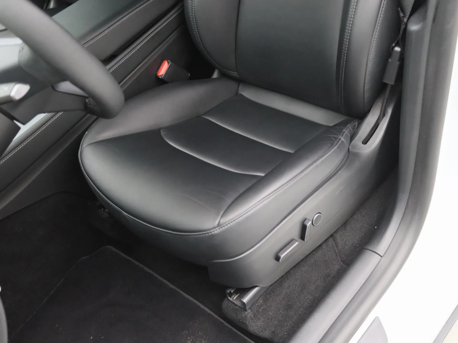 Tesla Model 3 Standard RW Plus 325cv - 92% LFP - Image 5
